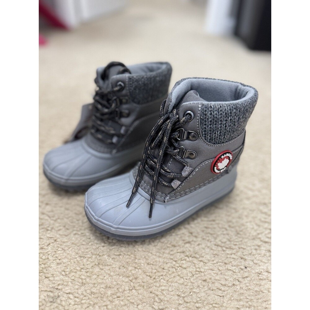 Canada WeatherGear Little Girls Boots Carmen Style In Gray US Size 12M